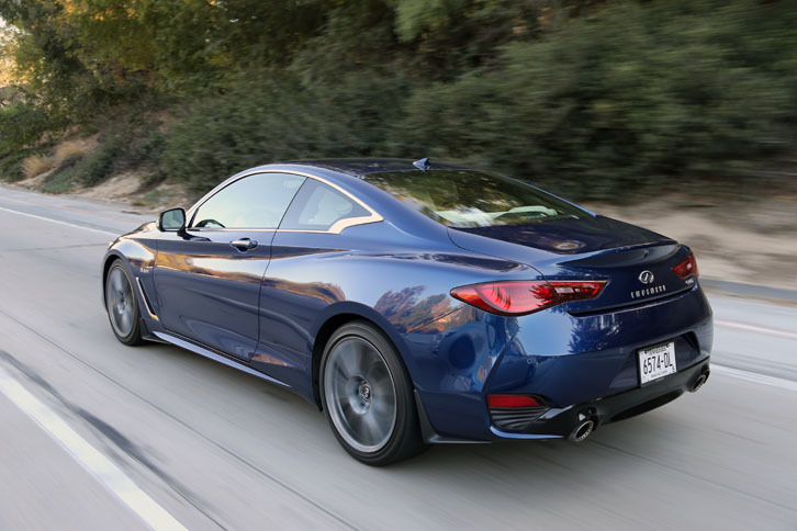 乗り心地は思いのほかハードだ。路面の不整をダイレクトに拾う。さらなる熟成を望みたいところ。