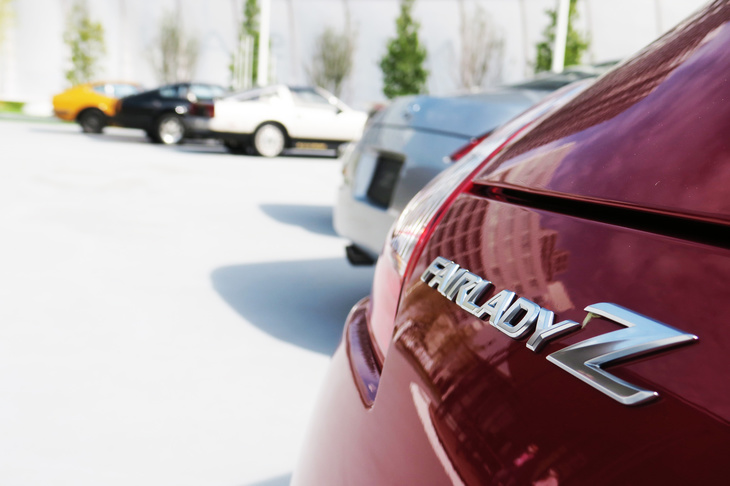 会場に展示された、歴代の「日産フェアレディZ」。