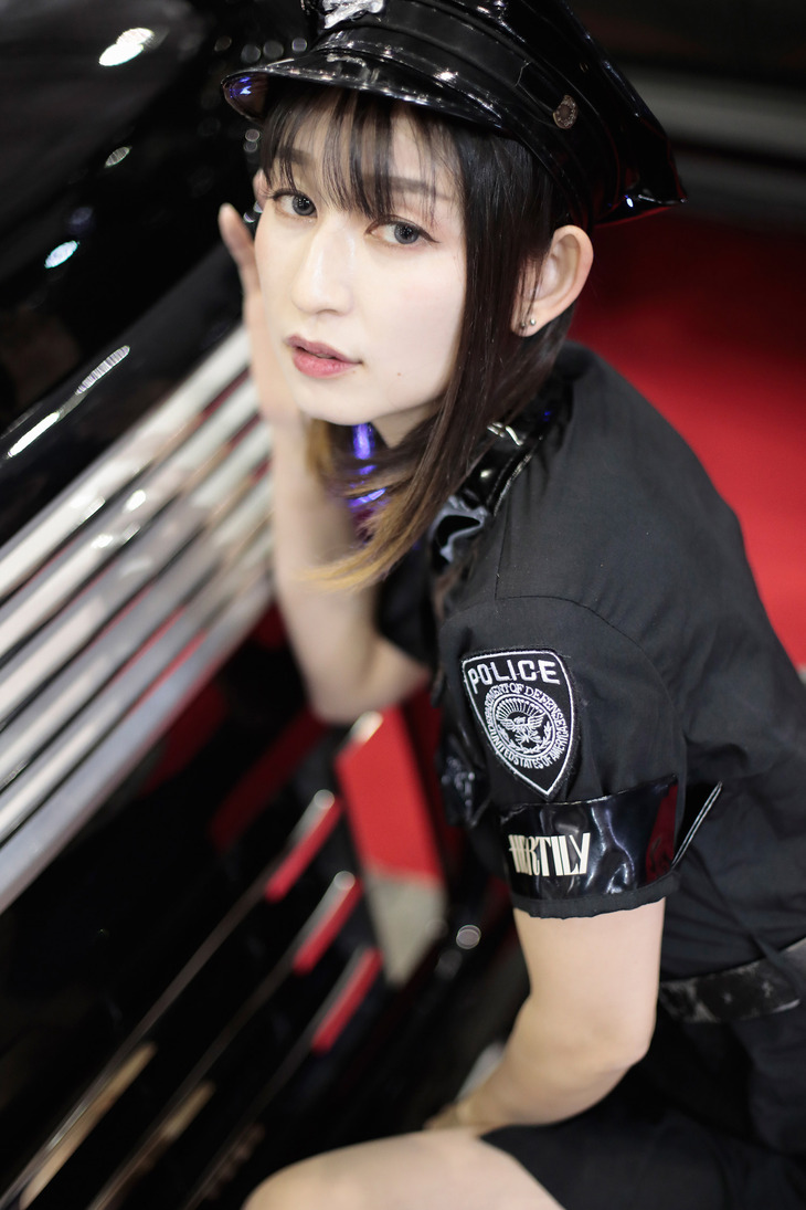 HEARTILYブースの服部留奈さん