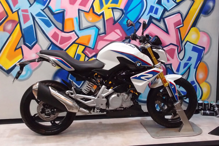BMW G310R