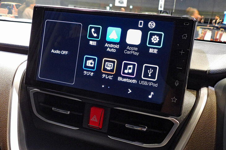 ダイハツ・ムーヴRS（ディスプレイオーディオ）