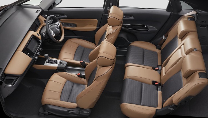 上質な仕立てを特徴とする「リュクス」グレードのインテリア。