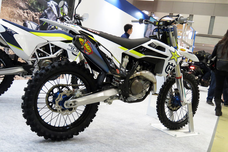 ハスクバーナFC450ロックスターエディション