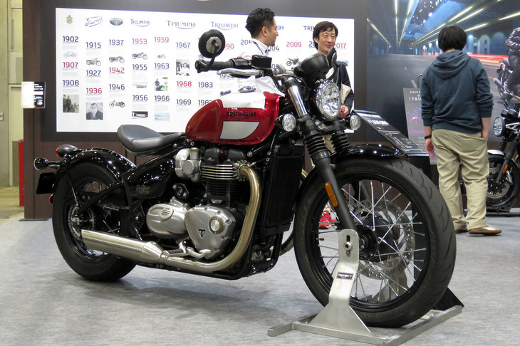 トライアンフ・ボンネビル ボバー