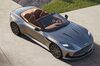 アストンマーティンが新型オープンカー「DB12ヴォランテ」を発表