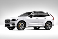 ボルボXC60 T8ポールスターエンジニアード