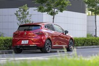 ルノー・ルーテシアE-TECHハイブリッド