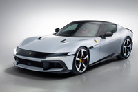 清水「……超リバイバル系のデザインって言っちゃったけど、こうして見ると、顔以外はあんまり“デイトナ”とも似てはいないんだよね」　
	ほった「というか、過去のどのフェラーリとも似てない印象ですね」