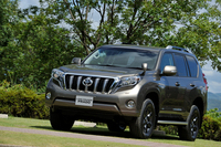 「ランクルプラド」に専用内外装の特別仕様車