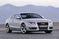 アウディの新型クーペ「A5」、世界初公開【ジュネーブショー07】