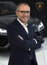 ニューモデル発表などの機会に、これまでもたびたび来日しているステファノ・ドメニカリ氏。海外渡航が可能になった際には、早く日本に行きたいという。