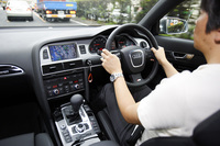 アウディA6 2.8 FSIクワトロ（4WD/6AT）【試乗記】の画像