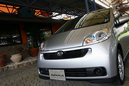 ダイハツ ソニカ 14 内装 外装など14枚 画像 写真 Webcg ダイハツ ソニカ 14 内装 外装など14枚 画像 写真 Webcg