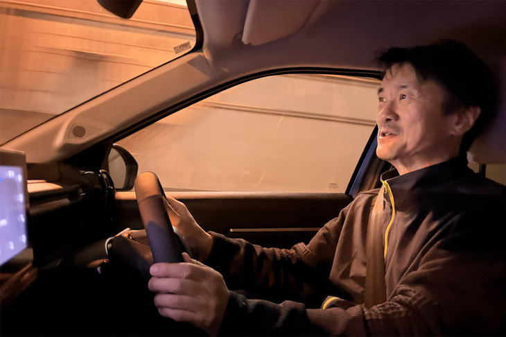 首都高で「C3ハイブリッド」にムチを入れると、想像以上に速く、エンジンフィールも気持ちよかった。乗るたびに好感度がアップし、ステランティスのマイルドハイブリッドがだんだん好きになってきた。