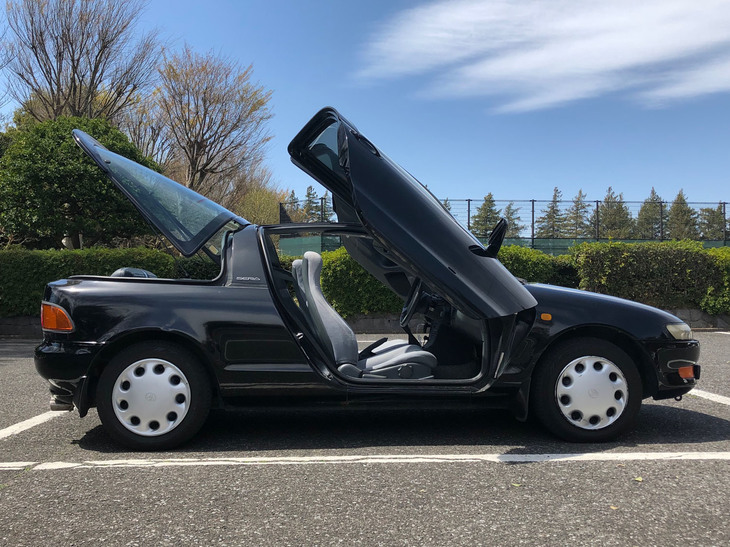 筆者が先日まで所有していた「トヨタ・セラ」。