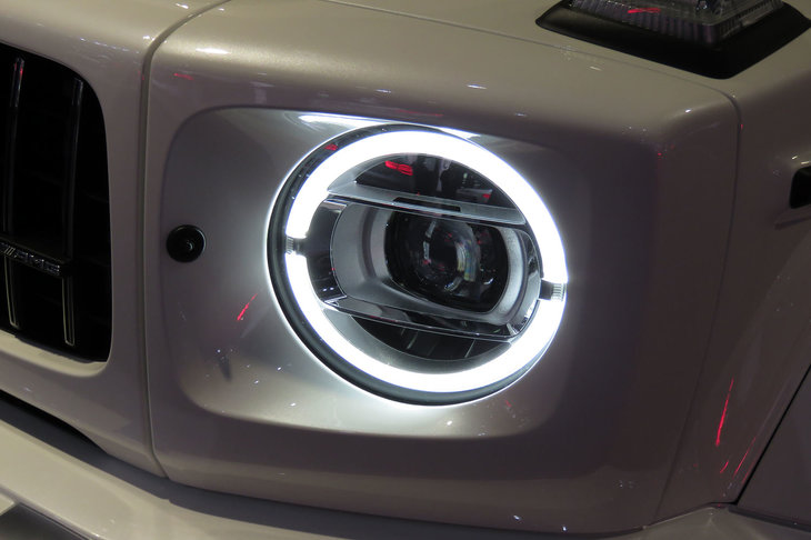 メルセデスAMG G63（ヘッドランプ）
