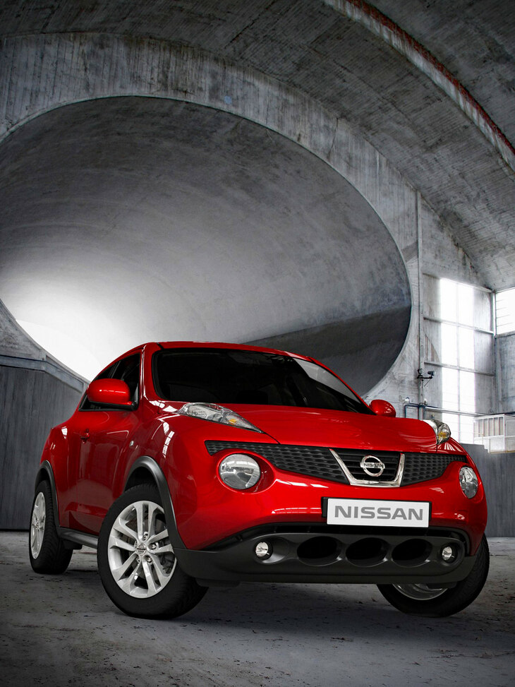 世界中に衝撃を与えたコンパクトSUV「ジューク」。2010年2月に仏パリで世界初公開され、日本では同年6月に発売された。