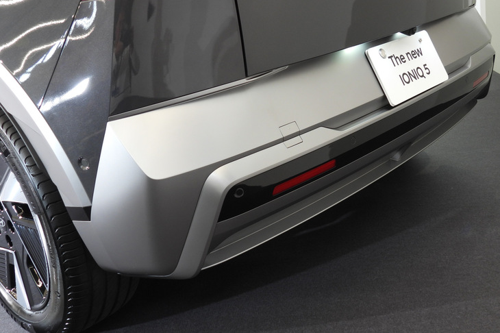 ヒョンデ・アイオニック5（リアバンパー）