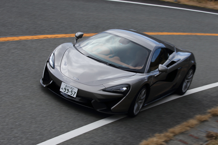 足のいいスポーツカー、マクラーレン。「650S」など、ほかのラインナップとは異なる「570S」の特性を探る。（photo：北畠主税）