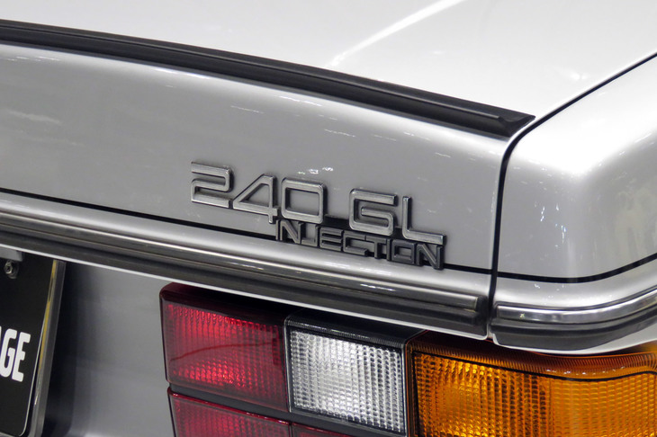 ボルボ240GLセダン（1987年）／クラシックガレージ
