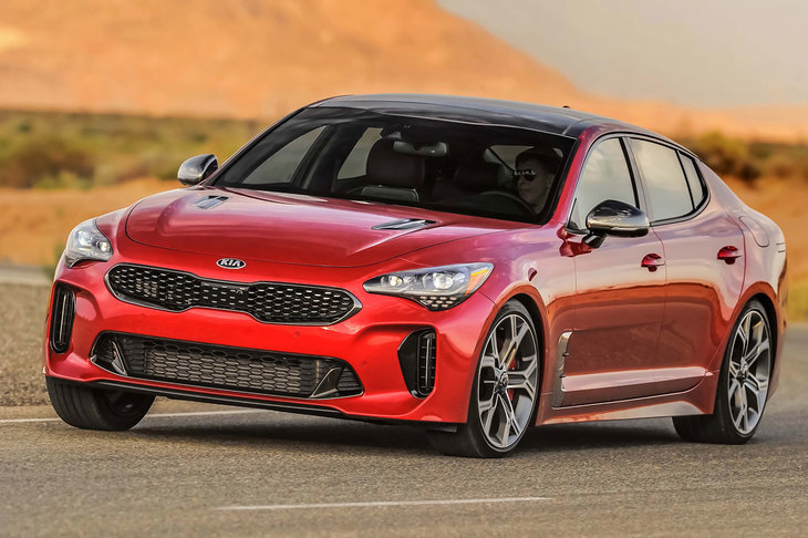 「起亜スティンガーGT」