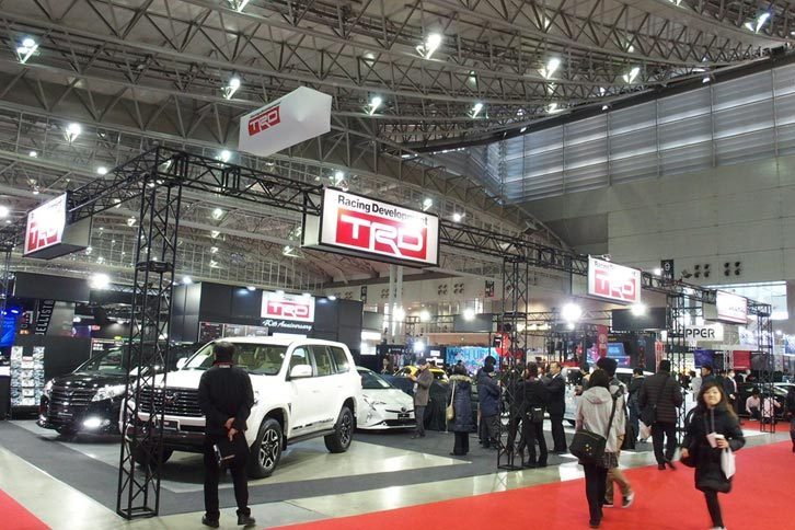 「トヨタテクノクラフト・TRD」のブースの様子。