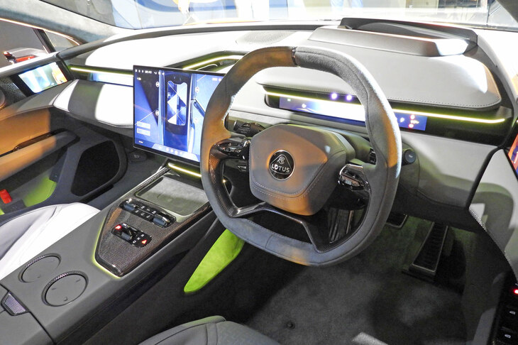 ロータス・エメヤ（インストゥルメントパネルまわり）