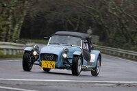 外観における「160」との違いは少なめで、新たにデイライトが設置されたことと、スポークデザインのアルミホイールが標準装備された程度だ。