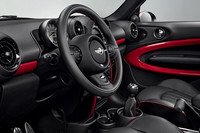 「MINIペースマン」に218psのJCWが登場の画像