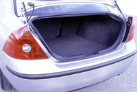 フォード・モンデオセダン V6ギア（5AT）【試乗記】の画像