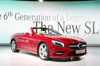 新型「メルセデス・ベンツSLクラス」