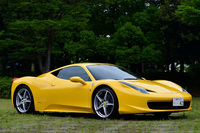 現在の愛車「フェラーリ458イタリア」。（写真＝池之平昌信）