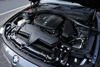 2リッター直4DOHC16バルブ ディーゼルターボエンジンを搭載。184psと38.7kgmを発生する。