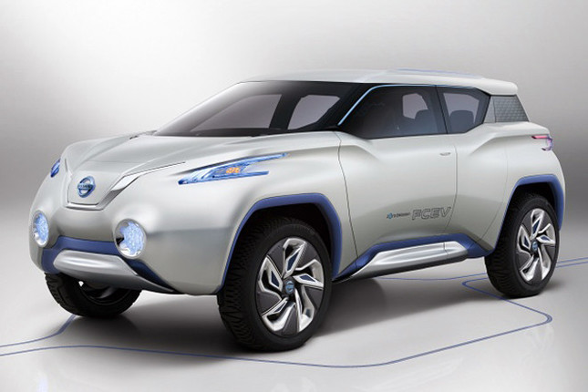 「日産TeRRA（テラ）」