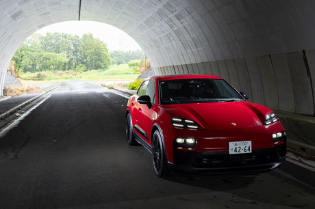 ポルシェの擁する電動のハイパフォーマンスSUV「マカン エレクトリック」に、さらに走りを磨いた「GTS」が...