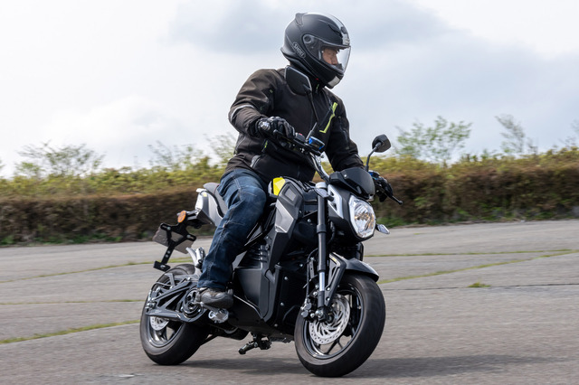 REVOLT モーティブ　　　値段交渉あり 23-ZX-4R-FE-BLADE0016-scaled.