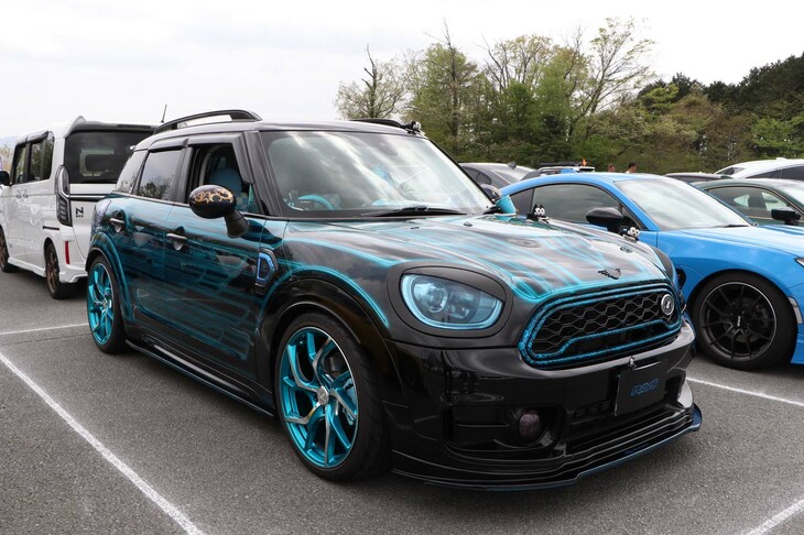 2024 RAYS FAN MEETING 参加車両（MINIクロスオーバー）