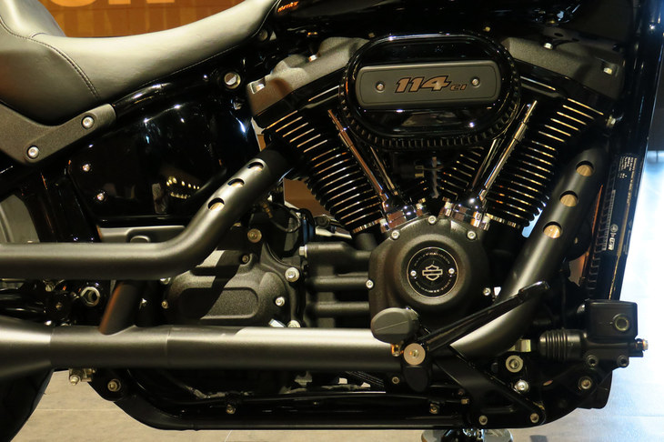 ハーレーダビッドソン・ローライダーS（エンジン）