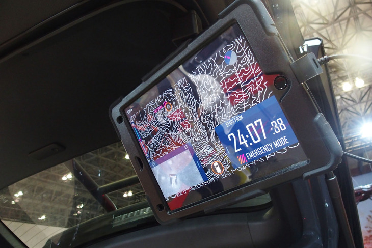 RAV4“5D ADVENTURE 2022”（ラゲッジルーム）