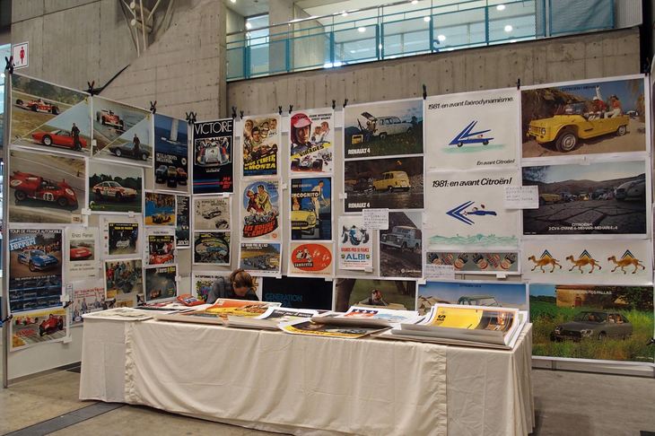 Atelier Affiches Anciennesのブース。