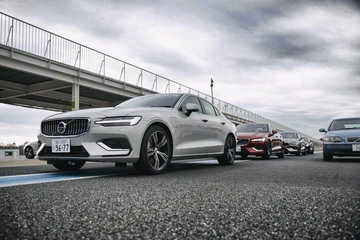 2019年11月5日に発売された新型「ボルボS60」。アメリカ・サウスカロライナ州にあるボルボの新工場で生産される。