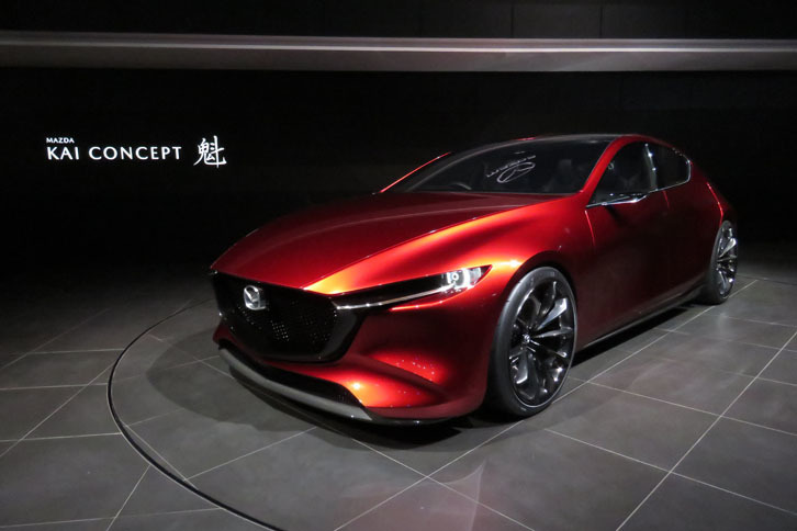 東京モーターショーで公開された「魁コンセプト」。