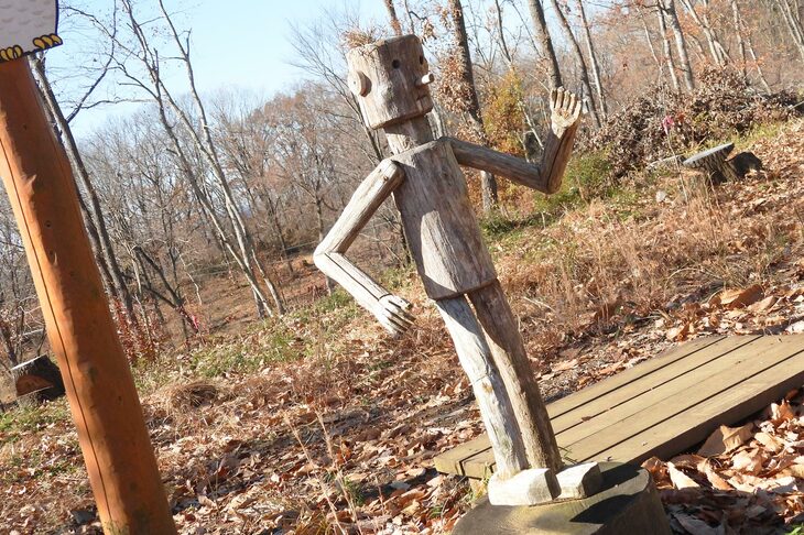 ハローウッズのマスコット（？）である木人（こびと）。