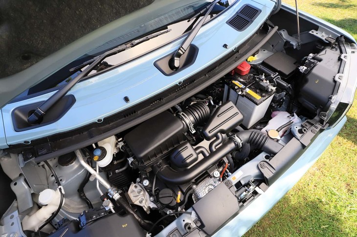 今回試乗した自然吸気モデルの最高出力は52PS。WLTCモードの燃費値は20.5km/リッターとなっている。