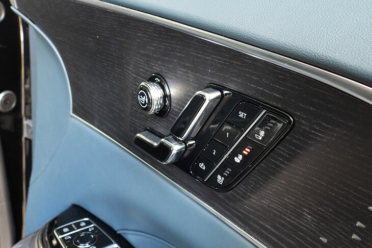 キャデラック・リリック（パワーシートコントローラー）