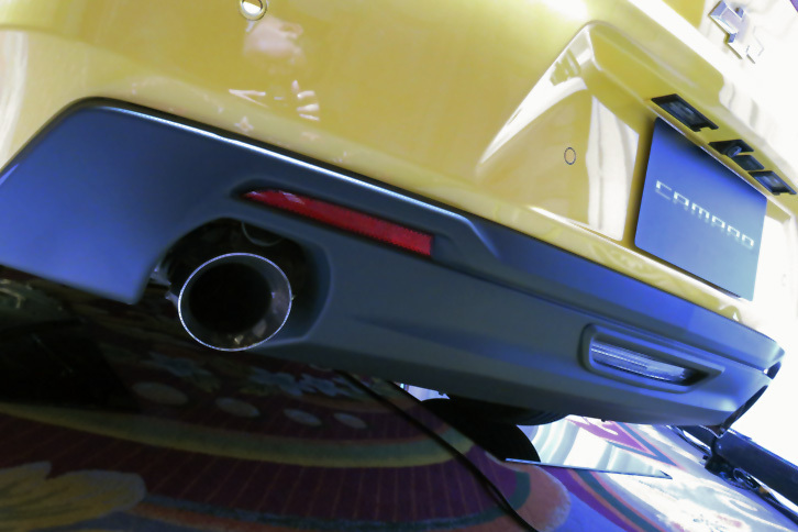 シボレー・カマロ コンバーチブル（マフラー）