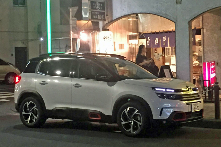 「C5エアクロスSUV」を街中で試乗。