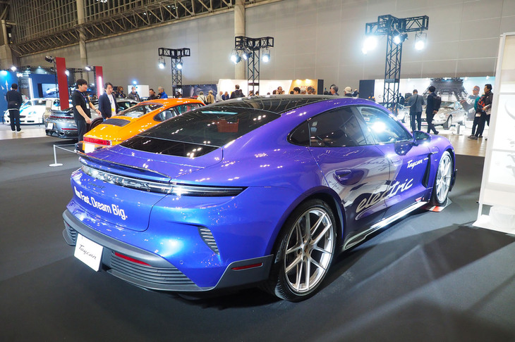 ポルシェ・タイカン ターボGT