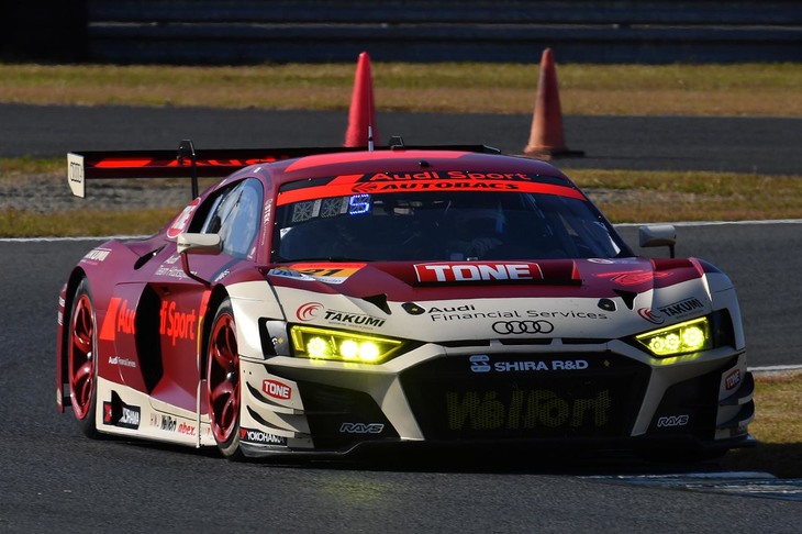 GT300クラスで勝利したNo.21 Hitotsuyama Audi R8 LMS（川端伸太朗／篠原拓朗）。