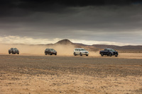 日本では売られていない日産の小型商用車の実力を確かめるべく、テスターはモロッコの砂漠へと向かいました。雄大な景色にも注目です。（photo：Nissan）